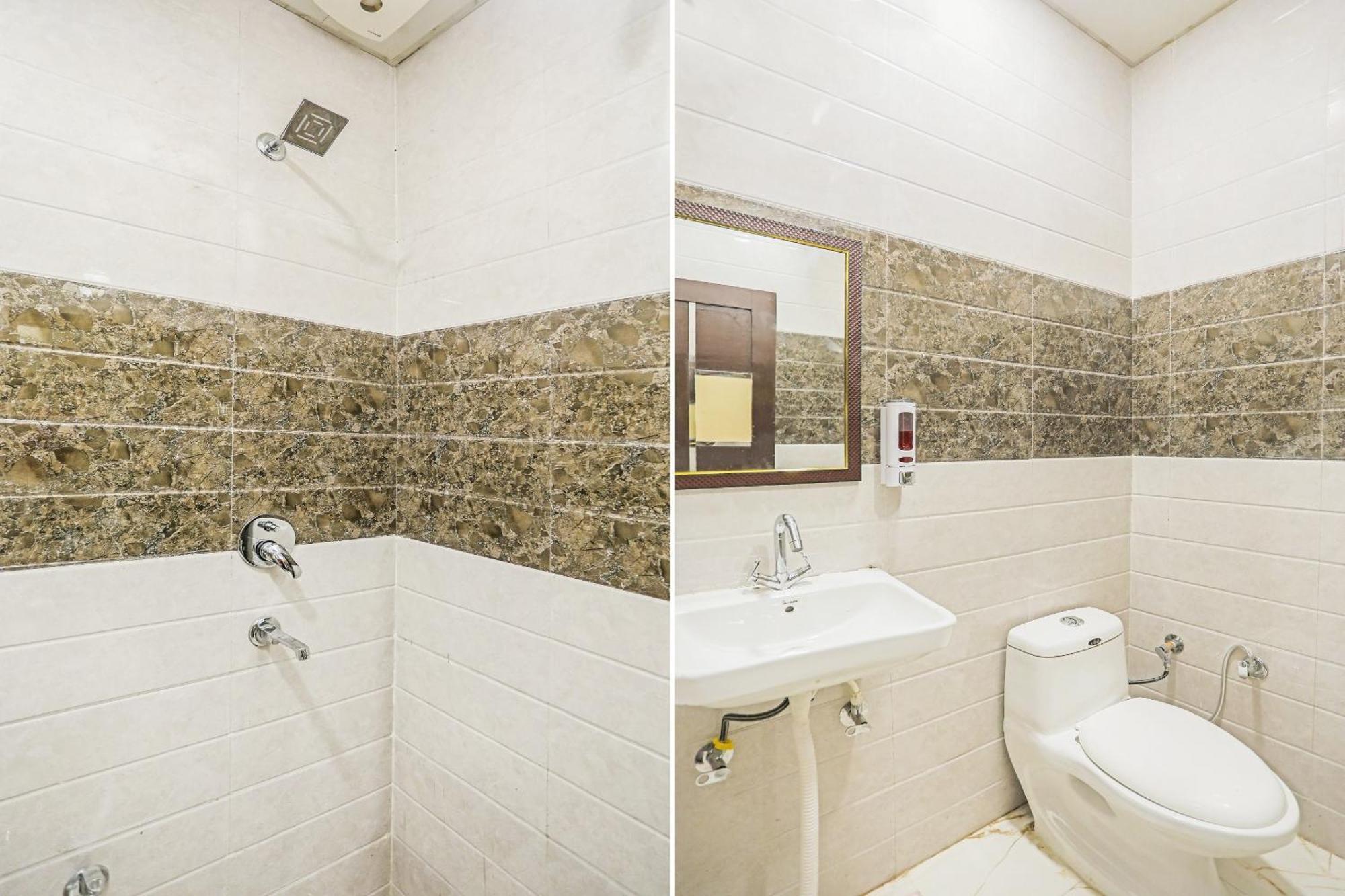 Hotel O Kashish Residency Near Model Town Metro Station Nueva Delhi Exterior foto